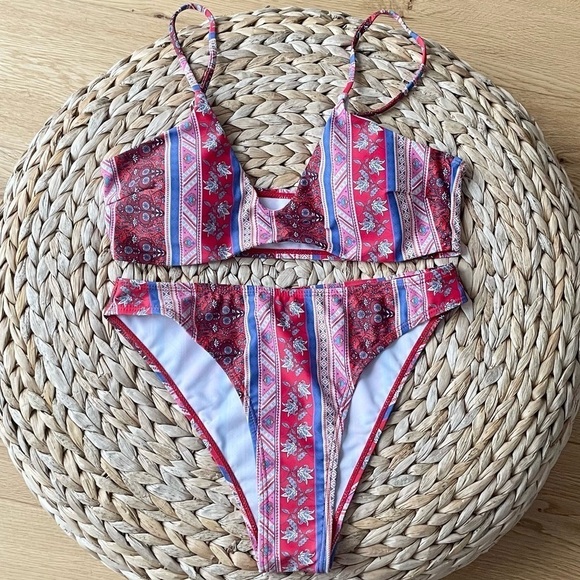 NEW Ditsy Flower Patchwork  Bikini Swimsuit set - M - Picture 1 of 10